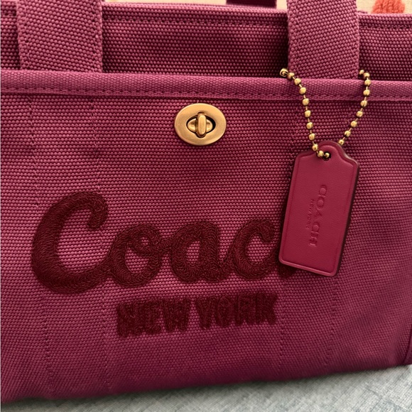 Coach Cargo Small Canvas Tote Bag 26 NWOT - Picture 10 of 11